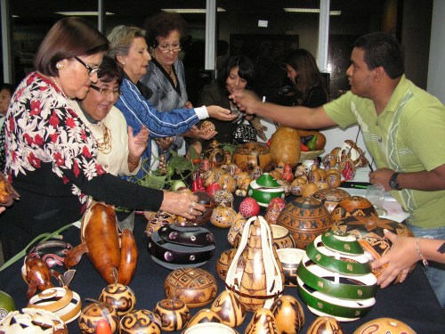 Tourists at Pampas Gramalote