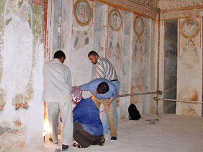 SYR-Tomb3Bros-conservators-